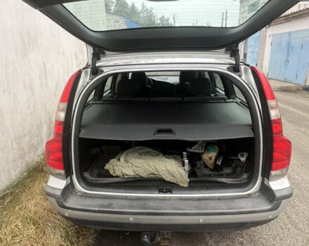 Сірий Вольво V70, об'ємом двигуна 2.44 л та пробігом 300 тис. км за 2300 $, фото 12 на Automoto.ua