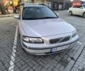 Сірий Вольво V70, об'ємом двигуна 2.4 л та пробігом 417 тис. км за 4950 $, фото 1 на Automoto.ua