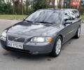 Серый Вольво В70, объемом двигателя 2.4 л и пробегом 354 тыс. км за 5800 $, фото 1 на Automoto.ua