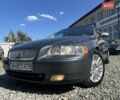 Серый Вольво В70, объемом двигателя 2.4 л и пробегом 438 тыс. км за 6500 $, фото 5 на Automoto.ua
