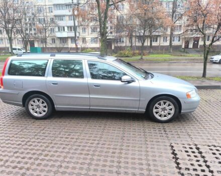 Серый Вольво В70, объемом двигателя 2.4 л и пробегом 269 тыс. км за 4316 $, фото 13 на Automoto.ua