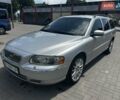 Серый Вольво В70, объемом двигателя 2.4 л и пробегом 350 тыс. км за 7000 $, фото 1 на Automoto.ua