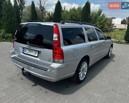Вольво В70 2006 в Дубно на Automoto.ua Серый Вольво В70, объемом двигателя 2.4 л и пробегом 350 тыс. км за 7000 $, фото 7 на Automoto.ua