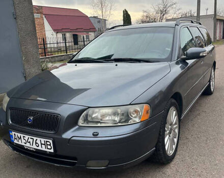 Сірий Вольво V70, об'ємом двигуна 2.44 л та пробігом 378 тис. км за 6200 $, фото 9 на Automoto.ua