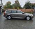 Серый Вольво В70, объемом двигателя 2.4 л и пробегом 256 тыс. км за 7800 $, фото 1 на Automoto.ua