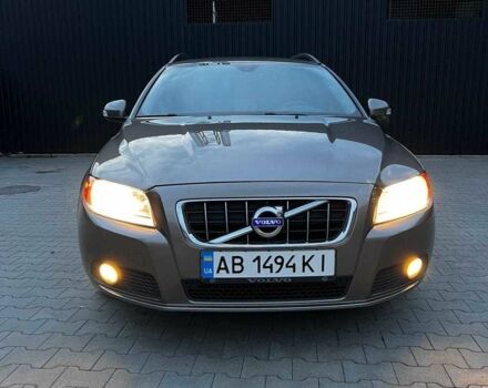 Сірий Вольво V70, об'ємом двигуна 1.6 л та пробігом 297 тис. км за 9300 $, фото 1 на Automoto.ua