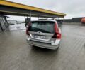 Серый Вольво В70, объемом двигателя 2 л и пробегом 260 тыс. км за 5500 $, фото 4 на Automoto.ua