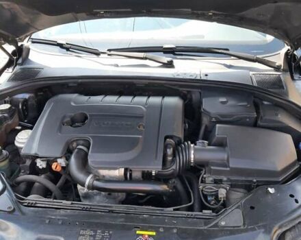 Серый Вольво В70, объемом двигателя 1.6 л и пробегом 251 тыс. км за 8900 $, фото 2 на Automoto.ua