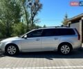 Серый Вольво В70, объемом двигателя 2 л и пробегом 174 тыс. км за 8200 $, фото 4 на Automoto.ua