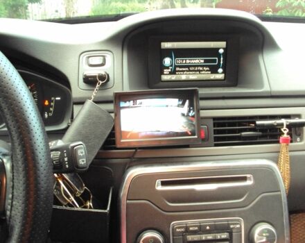 Серый Вольво В70, объемом двигателя 2 л и пробегом 270 тыс. км за 25000 $, фото 7 на Automoto.ua