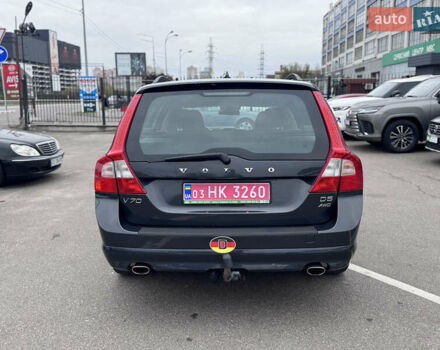 Серый Вольво В70, объемом двигателя 2.4 л и пробегом 223 тыс. км за 16400 $, фото 10 на Automoto.ua