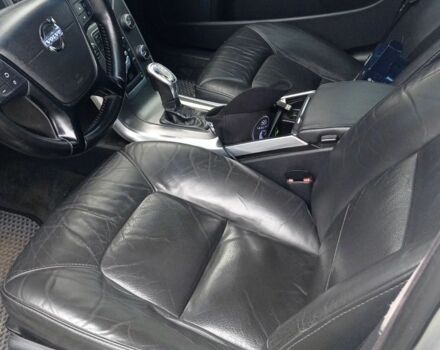 Сірий Вольво V70, об'ємом двигуна 2 л та пробігом 175 тис. км за 6500 $, фото 4 на Automoto.ua