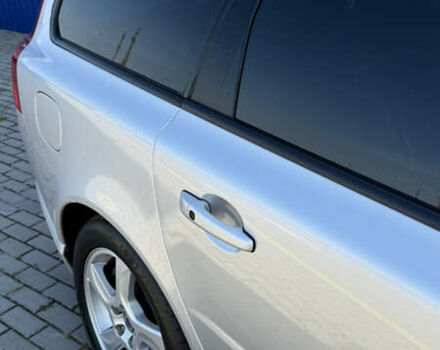 Вольво V70 2013 у Нововолинськ на Automoto.ua Сірий Вольво V70, об'ємом двигуна 2 л та пробігом 193 тис. км за 15600 $, фото 22 на Automoto.ua