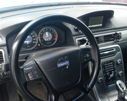 Сірий Вольво V70, об'ємом двигуна 2 л та пробігом 175 тис. км за 6500 $, фото 5 на Automoto.ua