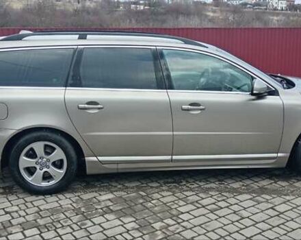 Серый Вольво В70, объемом двигателя 1.6 л и пробегом 205 тыс. км за 10500 $, фото 8 на Automoto.ua