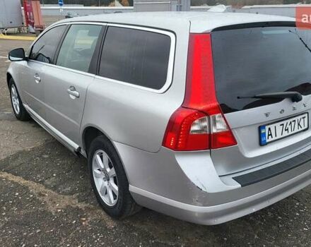 Сірий Вольво V70, об'ємом двигуна 2 л та пробігом 165 тис. км за 8000 $, фото 5 на Automoto.ua