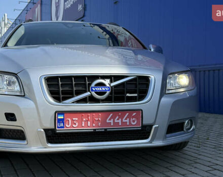 Вольво V70 2013 у Нововолинськ на Automoto.ua Сірий Вольво V70, об'ємом двигуна 2 л та пробігом 193 тис. км за 15600 $, фото 14 на Automoto.ua