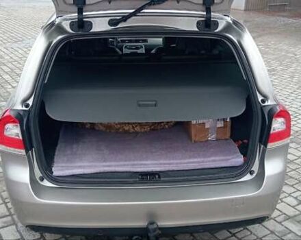 Серый Вольво В70, объемом двигателя 1.6 л и пробегом 205 тыс. км за 10500 $, фото 53 на Automoto.ua