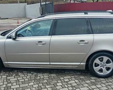 Серый Вольво В70, объемом двигателя 1.6 л и пробегом 205 тыс. км за 10500 $, фото 6 на Automoto.ua