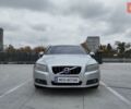 Сірий Вольво V70, об'ємом двигуна 2 л та пробігом 330 тис. км за 7990 $, фото 1 на Automoto.ua