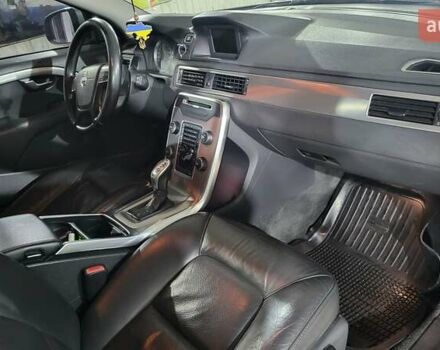 Вольво V70 2013 у Києві на Automoto.ua Сірий Вольво V70, об'ємом двигуна 2 л та пробігом 350 тис. км за 8000 $, фото 13 на Automoto.ua