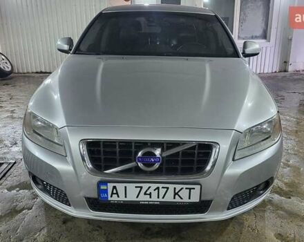 Вольво V70 2013 у Києві на Automoto.ua Сірий Вольво V70, об'ємом двигуна 2 л та пробігом 350 тис. км за 8000 $, фото 2 на Automoto.ua