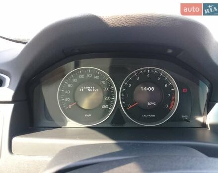 Серый Вольво В70, объемом двигателя 2 л и пробегом 225 тыс. км за 11000 $, фото 28 на Automoto.ua