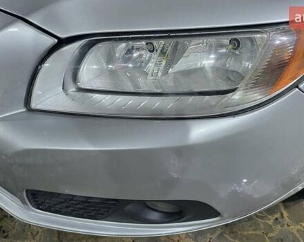 Вольво V70 2013 у Києві на Automoto.ua Сірий Вольво V70, об'ємом двигуна 2 л та пробігом 350 тис. км за 8000 $, фото 9 на Automoto.ua
