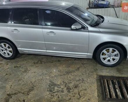 Вольво V70 2013 у Києві на Automoto.ua Сірий Вольво V70, об'ємом двигуна 2 л та пробігом 350 тис. км за 8000 $, фото 4 на Automoto.ua