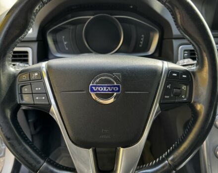 Серый Вольво В70, объемом двигателя 1.6 л и пробегом 220 тыс. км за 10500 $, фото 13 на Automoto.ua