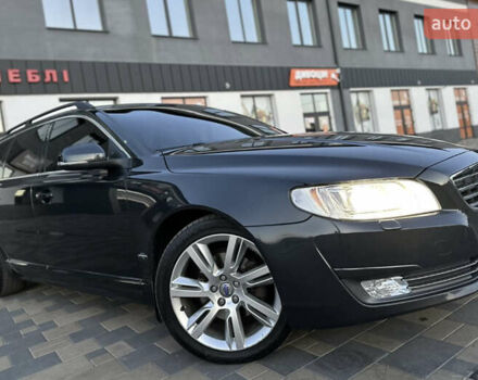 Серый Вольво В70, объемом двигателя 1.98 л и пробегом 280 тыс. км за 14999 $, фото 40 на Automoto.ua