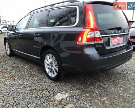 Серый Вольво В70, объемом двигателя 2 л и пробегом 260 тыс. км за 14900 $, фото 6 на Automoto.ua