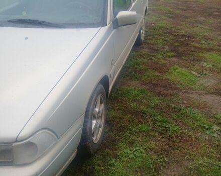 Серый Вольво В70, объемом двигателя 2.4 л и пробегом 350 тыс. км за 1350 $, фото 1 на Automoto.ua