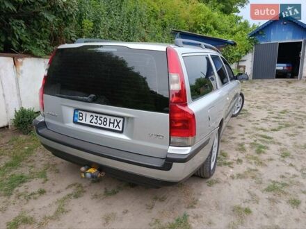Вольво В70 2001 в Гадяче на Automoto.ua Серый Вольво В70, объемом двигателя 2.4 л и пробегом 335 тыс. км за 5500 $, фото 1 на Automoto.ua