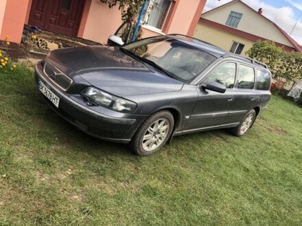 Вольво В70 2003 в Ровно на Automoto.ua Серый Вольво В70, объемом двигателя 2.4 л и пробегом 343 тыс. км за 4100 $, фото 1 на Automoto.ua