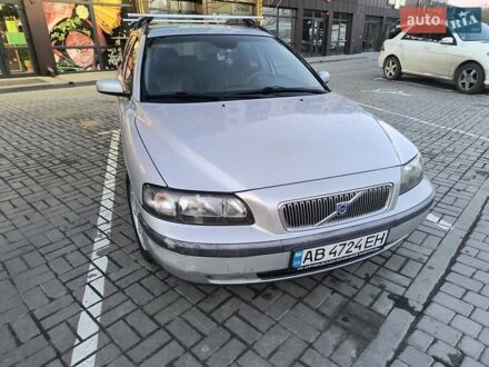 Вольво В70 2004 в Виннице на Automoto.ua Серый Вольво В70, объемом двигателя 2.4 л и пробегом 417 тыс. км за 5200 $, фото 1 на Automoto.ua