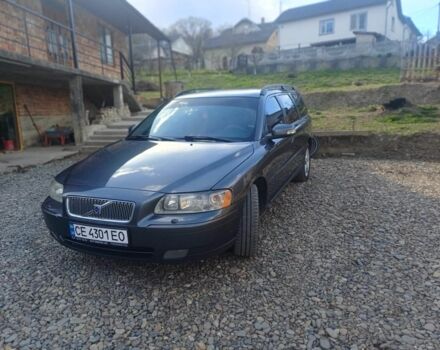 Сірий Вольво V70, об'ємом двигуна 2 л та пробігом 384 тис. км за 3702 $, фото 1 на Automoto.ua