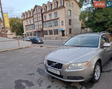 Сірий Вольво V70, об'ємом двигуна 2 л та пробігом 299 тис. км за 8000 $, фото 1 на Automoto.ua