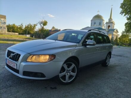 Вольво В70 2008 в Чугуеве на Automoto.ua Серый Вольво В70, объемом двигателя 2.4 л и пробегом 270 тыс. км за 5700 $, фото 1 на Automoto.ua