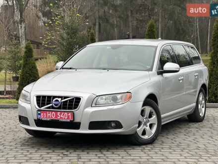 Серый Вольво В70, объемом двигателя 2.4 л и пробегом 188 тыс. км за 12250 $, фото 1 на Automoto.ua