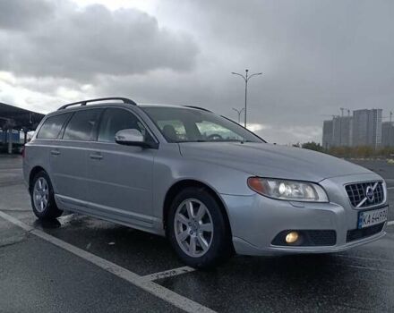 Сірий Вольво V70, об'ємом двигуна 1.6 л та пробігом 315 тис. км за 8700 $, фото 1 на Automoto.ua