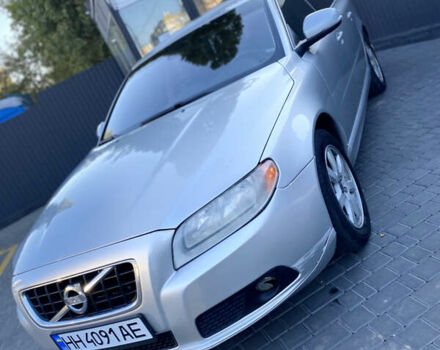 Вольво V70 2013 у Одесі на Automoto.ua Сірий Вольво V70, об'ємом двигуна 2 л та пробігом 247 тис. км за 7600 $, фото 1 на Automoto.ua