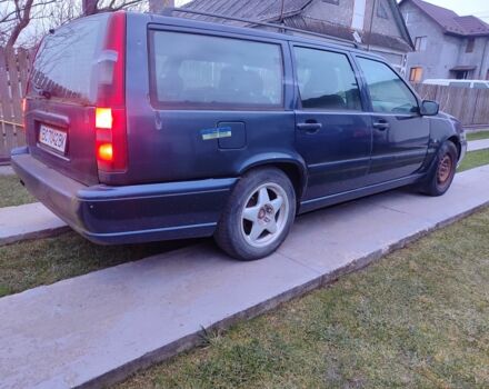 Синий Вольво В70, объемом двигателя 0 л и пробегом 489 тыс. км за 1084 $, фото 4 на Automoto.ua