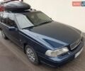 Синий Вольво В70, объемом двигателя 2.44 л и пробегом 390 тыс. км за 3600 $, фото 3 на Automoto.ua