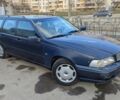Синій Вольво V70, об'ємом двигуна 2.5 л та пробігом 340 тис. км за 2200 $, фото 2 на Automoto.ua