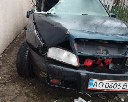 Синий Вольво В70, объемом двигателя 2 л и пробегом 500 тыс. км за 1500 $, фото 3 на Automoto.ua