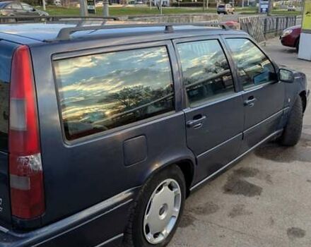 Вольво В70 1999 в Харькове на Automoto.ua Синий Вольво В70, объемом двигателя 2.5 л и пробегом 340 тыс. км за 2000 $, фото 16 на Automoto.ua