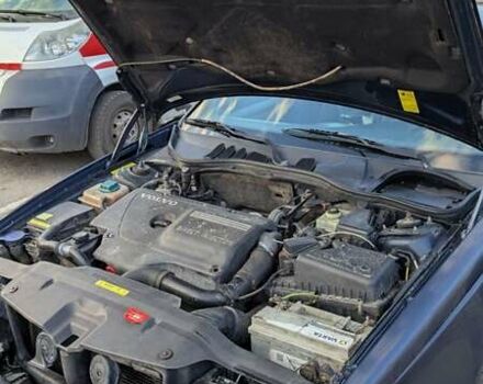 Вольво В70 1999 в Харькове на Automoto.ua Синий Вольво В70, объемом двигателя 2.5 л и пробегом 340 тыс. км за 2000 $, фото 6 на Automoto.ua