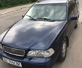 Синій Вольво V70, об'ємом двигуна 2.5 л та пробігом 500 тис. км за 1800 $, фото 1 на Automoto.ua
