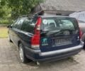 Синий Вольво В70, объемом двигателя 2.4 л и пробегом 300 тыс. км за 2400 $, фото 4 на Automoto.ua